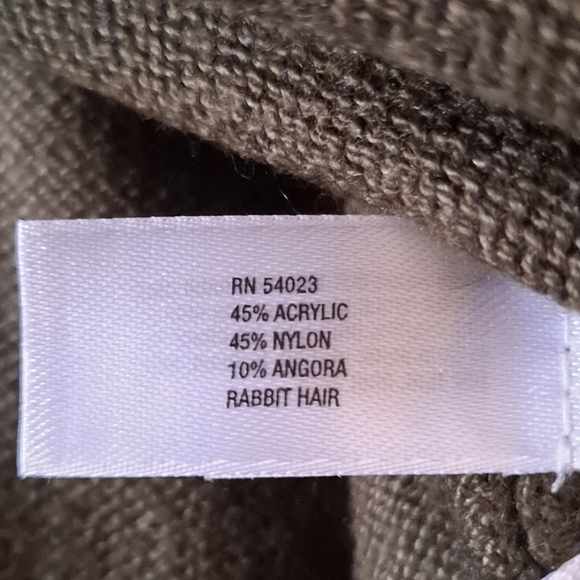 Gap Olive Green Angora Blend Crew Neck Fitted Waist and Wrist Sweater - Picture 4 of 4